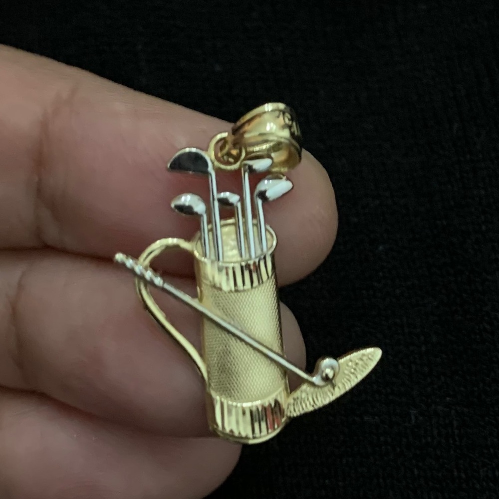14k Gold Golf Pendant
